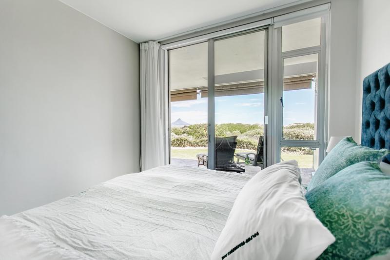 To Let 2 Bedroom Property for Rent in Dolphin Beach Western Cape